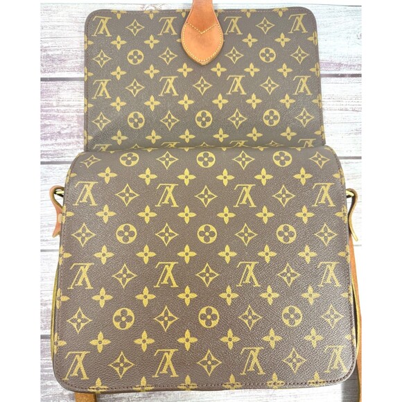 Authentic Louis Vuitton Cartouchiere GM (Large) Monogram Crossbody Bag VINTAGE - Picture 15 of 16